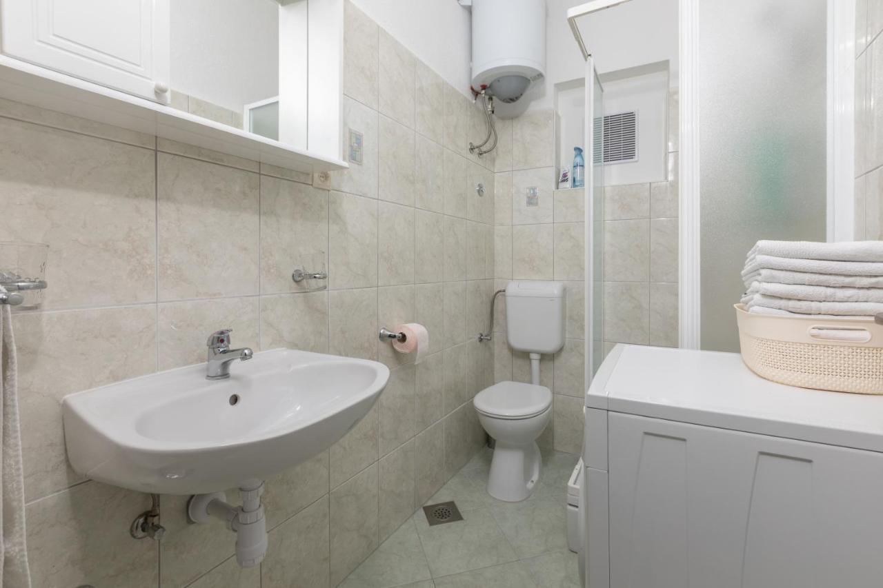 פודגורה Beach Apartment Estelle מראה חיצוני תמונה